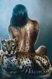 chica con un leopardo