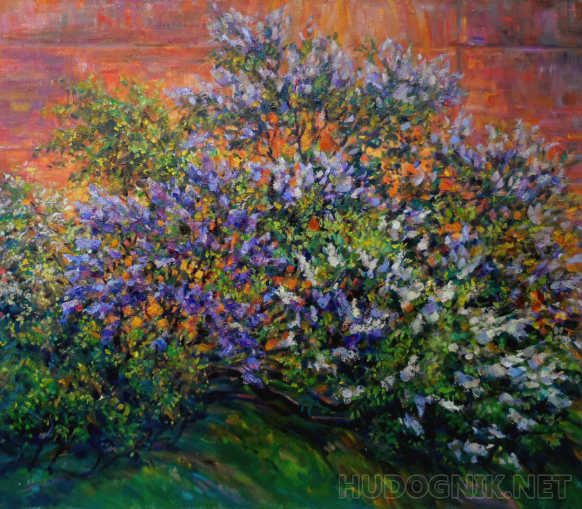 Сирень у Кремлевской стены.