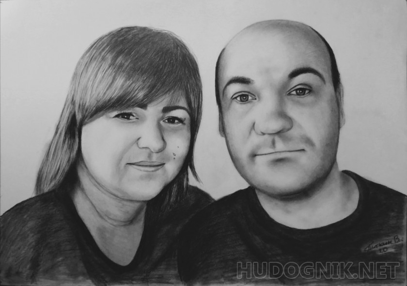Портрет карандашом молодой пары.
