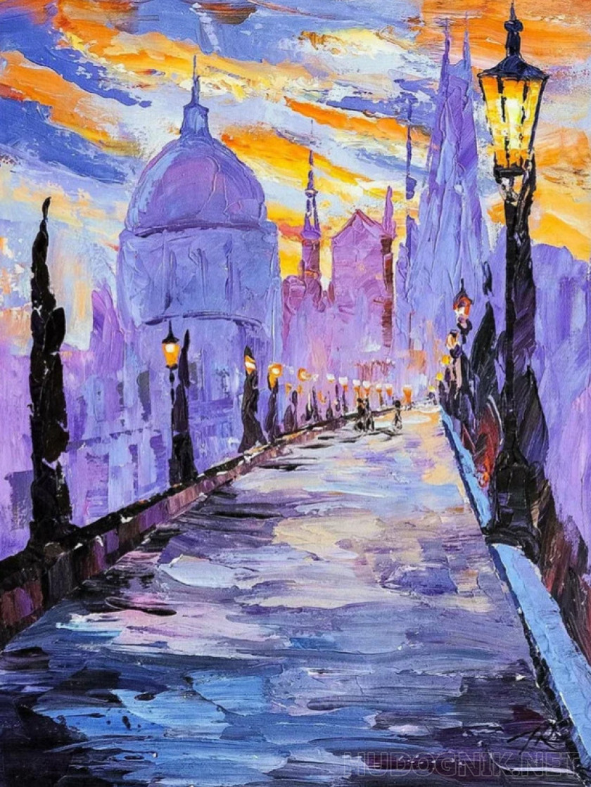 Charles Bridge. Lilac tone